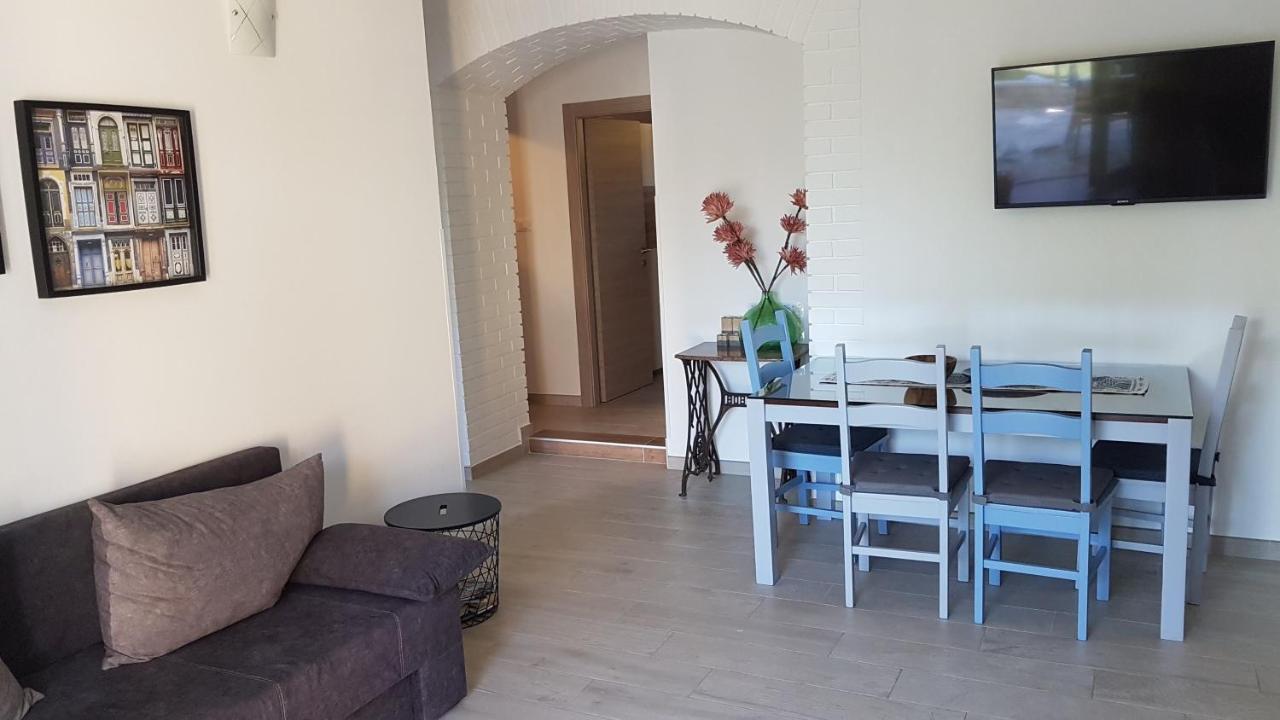 Apartmani Jolly Porec: Blizu Centra I Mora Exterior foto